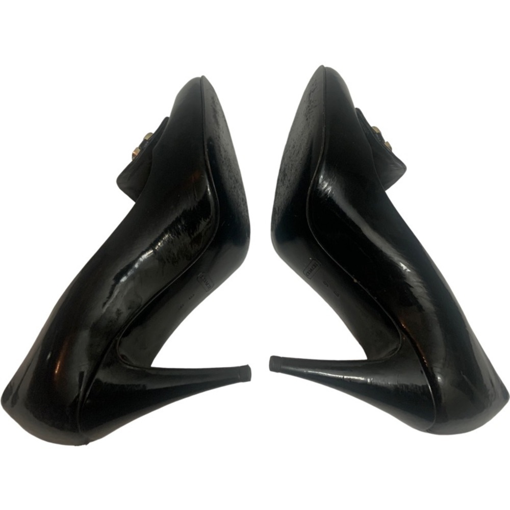 Coach Black Patent Leather Signature Double C’s Gold Metal Detail 4” Heel Pumps - Picture 11 of 14